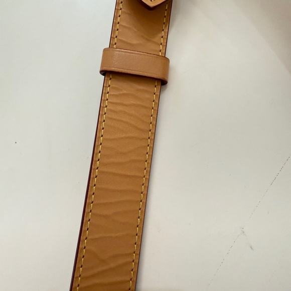 Louis Vuitton Odeon - Picture 4 of 14